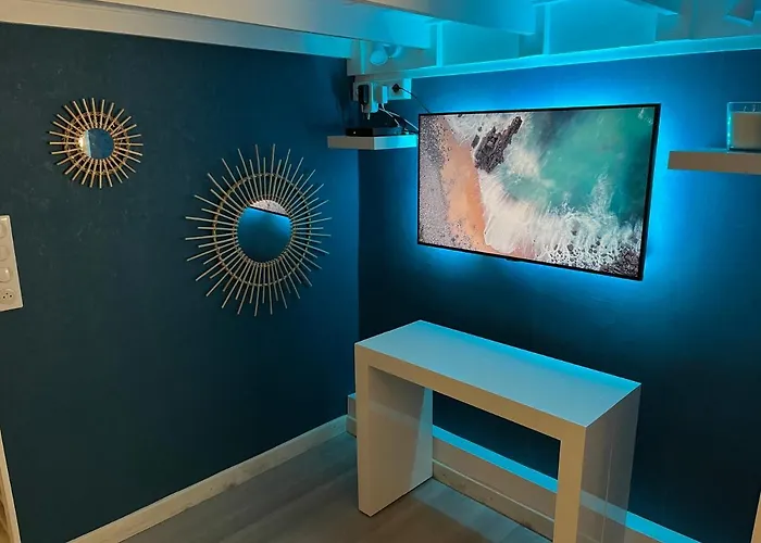 Superbe à Proximité Et Port *